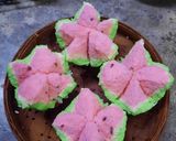 Foto langkah ke 9 dari resep Bolu Kukus Mekar.
