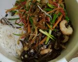 Foto langkah ke 9 dari resep Japchae Korean Seafood.