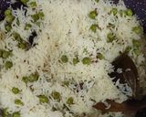 A picture of step 7 of Matar Pulao (Peas Pulao).