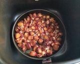 A picture of step 5 of Fried Bee Hoon.