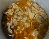 A picture of step 5 of Beef Pasanday in western style.