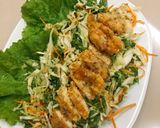 Hình bước làm 8 của món Salad dầu mè gà chiên