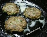 A picture of step 2 of Kachay qeemay k kabab.