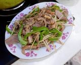 Hình bước làm 4 của món Thịt dê xào sả ớt