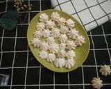 Hình bước làm 6 của món Bánh meringue (làm bằng lòng trắng trứng)