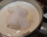 Foto del paso 5 de la receta Tarta de queso sin horno con mermelada de fresa