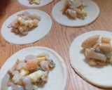 Foto del paso 3 de la receta: Empanadas de machas con camarones y queso mantecoso