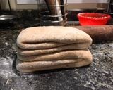 Foto del paso 3 de la receta: Libritos de grasa (manteca) harina integral y semillas