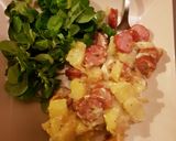 Une image de l'étape 7 de Pommes de terres au chèvre et à la Saucisse de Montbeliard.