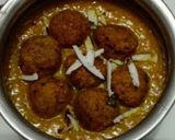 A picture of step 7 of Coconut Kofta Curry.