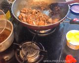 Foto langkah ke 3 dari resep Ayam Goreng Mentega.