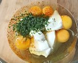 Une image de l'étape 1 de Omelette façon muffins au Philadelphia, courgettes et tomates cerises.