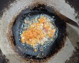Foto langkah ke 1 dari resep Kerang Saos Tiram ala Warteg.