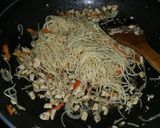 Foto langkah ke 4 dari resep Spicy Chicken Aglio Olio Spaghetti.