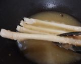 Foto langkah ke 4 dari resep Lumpia keju saus coklat.