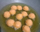 Foto langkah ke 4 dari resep Bola bola ubi orange crispy.