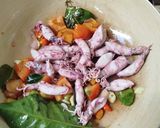 Foto langkah ke 1 dari resep Tumis Cumi Asin Tempe Orek.
