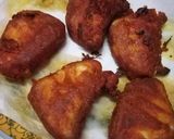 A picture of step 7 of Fish in curd gravy and crispy fried fish.