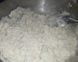 A picture of step 1 of Rice flour and radish ki Puri.