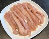 Foto del paso 1 de la receta: Fingers de pollo al horno con mozzarella y parmesano