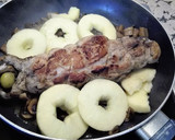 Foto del paso 6 de la receta: Solomillo en salsa de manzana