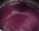 A picture of step 6 of Beetroot Consomme Soup.