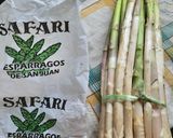 Foto del paso 1 de la receta: Puré con espárragos grillados