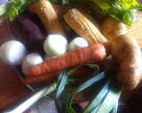 Foto del paso 1 de la receta: Puchero de ossobuco y alita de vaca, las verduras, lo diferente