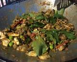 รูปขั้นตอนการทำที่ 4 ของ ผัดเผ็ดเอี่ยน