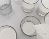 Foto langkah ke 8 dari resep Strawberry Panna Cotta.