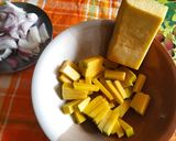 A picture of step 1 of Fish with pumpkin.
