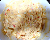 Foto del paso 5 de la receta: Ensaladilla de bonito, surimi y huevo
