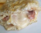 Hình bước làm 5 của món Trứng cuộn sandwich xúc xích phô mai