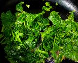 A picture of step 2 of Palak Egg Malai.