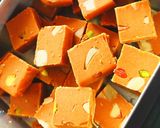 A picture of step 4 of Besan burfi.