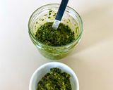 Une image de l'étape 1 de Pesto de basilic.