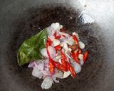 Foto langkah ke 2 dari resep Oseng kangkung tofu.