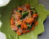 Foto langkah ke 8 dari resep Tumis Brokoli Wortel + Sosis.