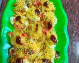 A picture of step 1 of Monaco biscuit chaat.