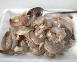 Foto langkah ke 1 dari resep Udang goreng tepung pedas.