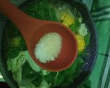 Foto langkah ke 3 dari resep Bening Bayam Jagung Kol.