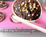 Foto langkah ke 6 dari resep Chocolate Custard Muffin.