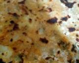 A picture of step 3 of Aloo paratha.
