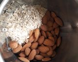 A picture of step 2 of Oats-Almond-Whole Wheat Pizza.