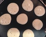 A picture of step 2 of Pancake Skewers 🥞🍓.