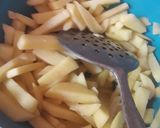 Foto del paso 1 de la receta: Papas fritas con un toque distinto