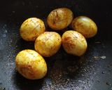 विदर्भातील झणझणीत सावजी अंडा शेरवा (saoji anda serva recipe in marathi) रेसिपी स्टेप 1 फोटो 