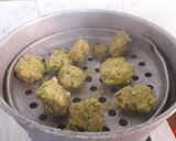A picture of step 1 of ભજીયા ઉસળ.