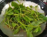 Foto langkah ke 3 dari resep Tumis Daun Ubi Jalar.