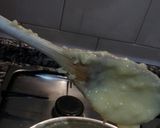 Foto del paso 2 de la receta Buñuelos de viento rellenos de crema pastelera para Halloween👻